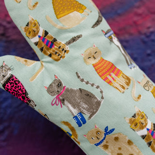 Feline Fine Mitt